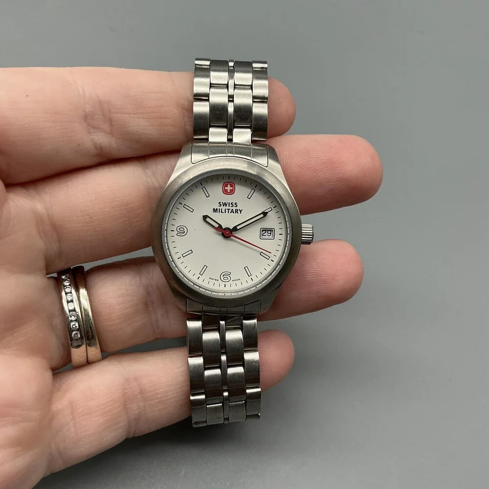 Swiss Military Field Womens Watch 28mm Stainless Bracelet Date New Battery 7